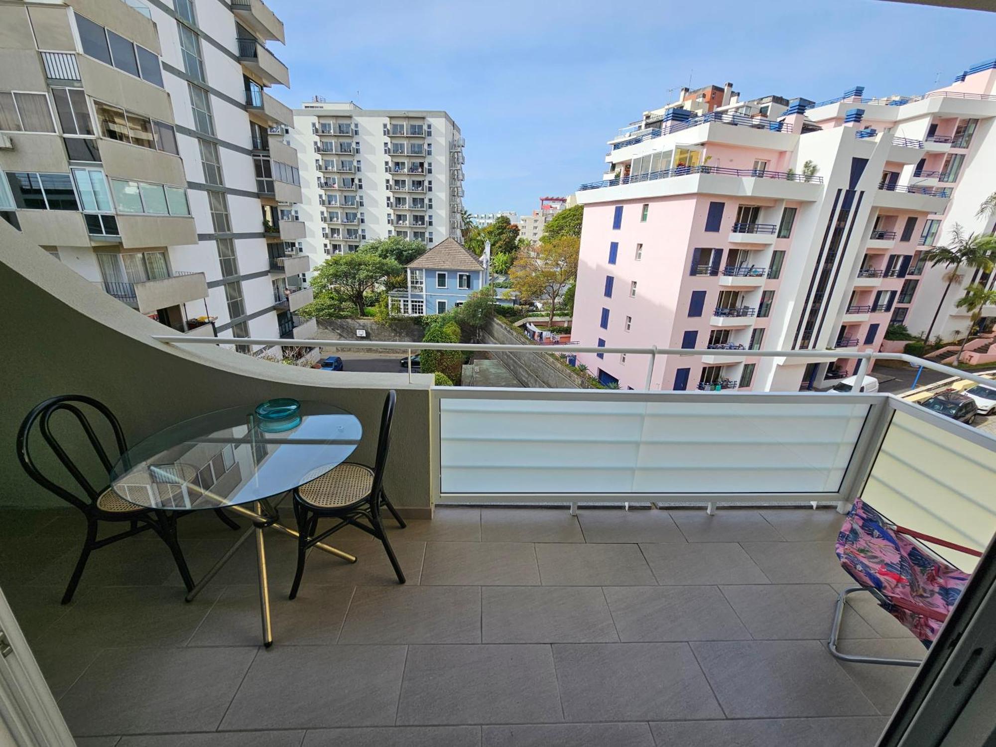 Apartamentos Navio Azul Funchal Oda fotoğraf