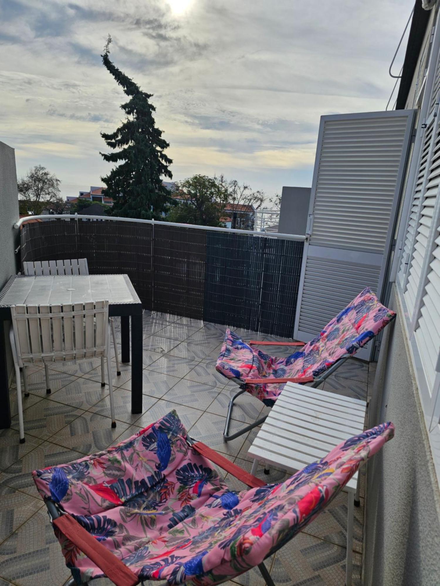 Apartamentos Navio Azul Funchal Oda fotoğraf