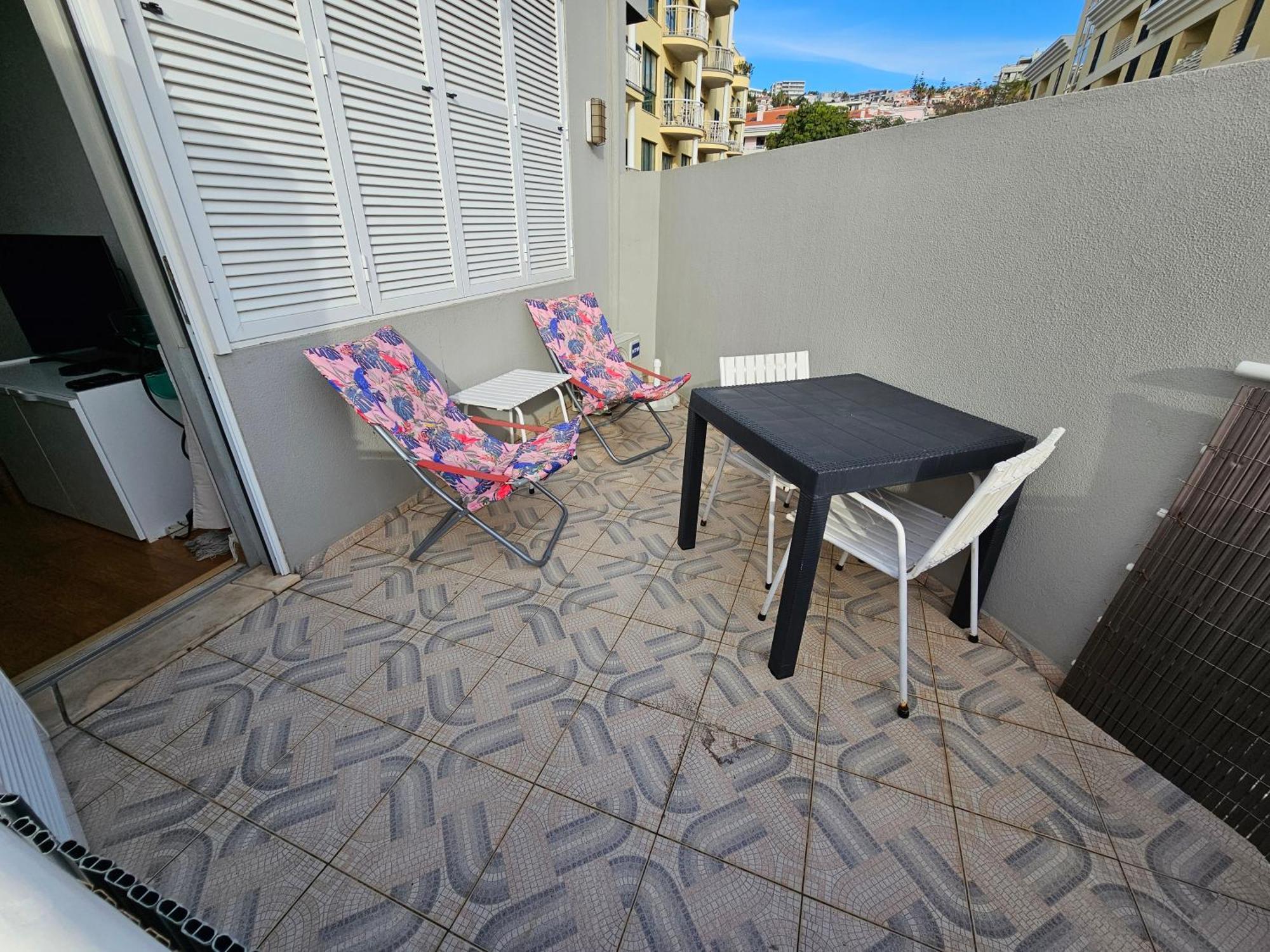 Apartamentos Navio Azul Funchal Oda fotoğraf
